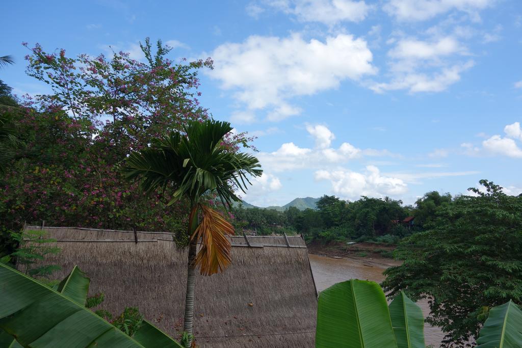 Namkhan Riverside Hotel Luang Prabang Luaran gambar