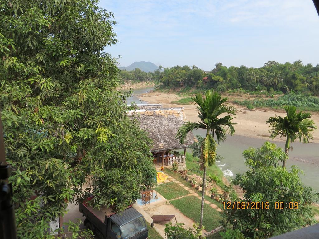 Namkhan Riverside Hotel Luang Prabang Luaran gambar