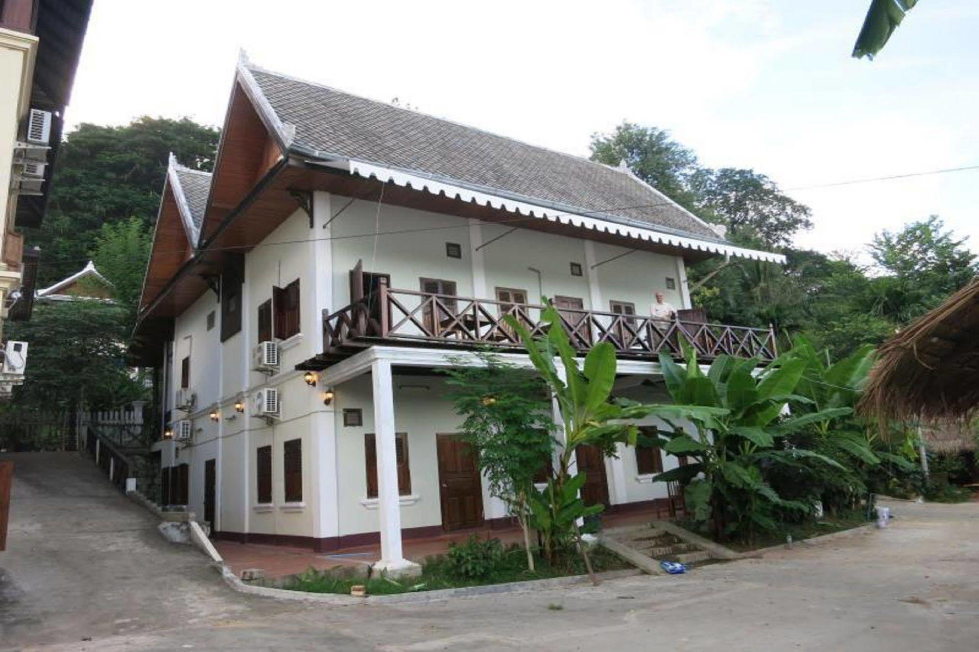 Namkhan Riverside Hotel Luang Prabang Luaran gambar